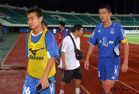 塞内加尔主帅：马内是我们的C罗或梅西，没进球只是运气不佳（塞内加尔主帅：马内堪比C罗与梅西，未进球只是运气差）