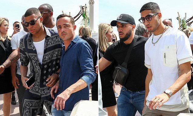 曼城vs勒沃库森：马尔穆什搭档萨维尼奥，哈兰德替补待命