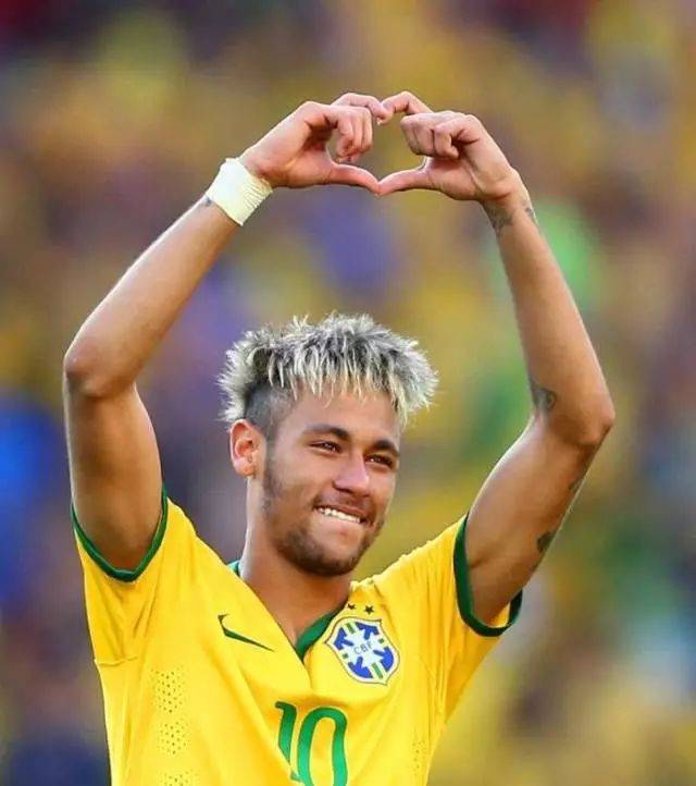 陈婉婷：24年没报名参加女足主帅竞选；被停赛因对集训有看法