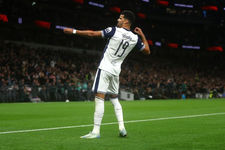 被偷家，意媒：巴斯托尼踢欧冠时家中进贼，丢失多块名牌手表