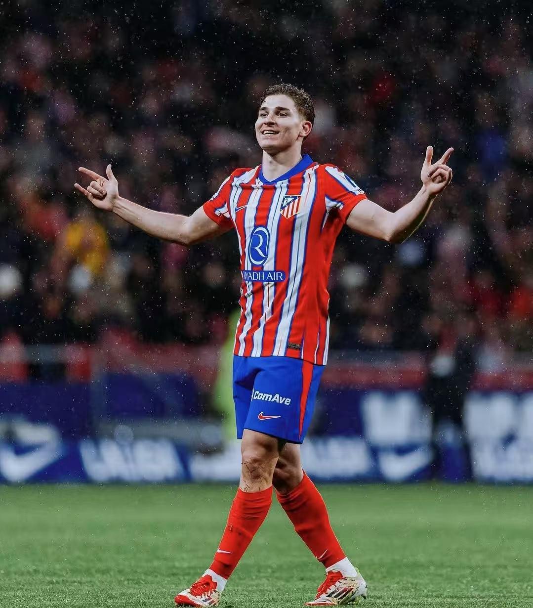 中国U22vs越南U22：拜合拉木、徐彬先发，胡荷韬、贺一然出战