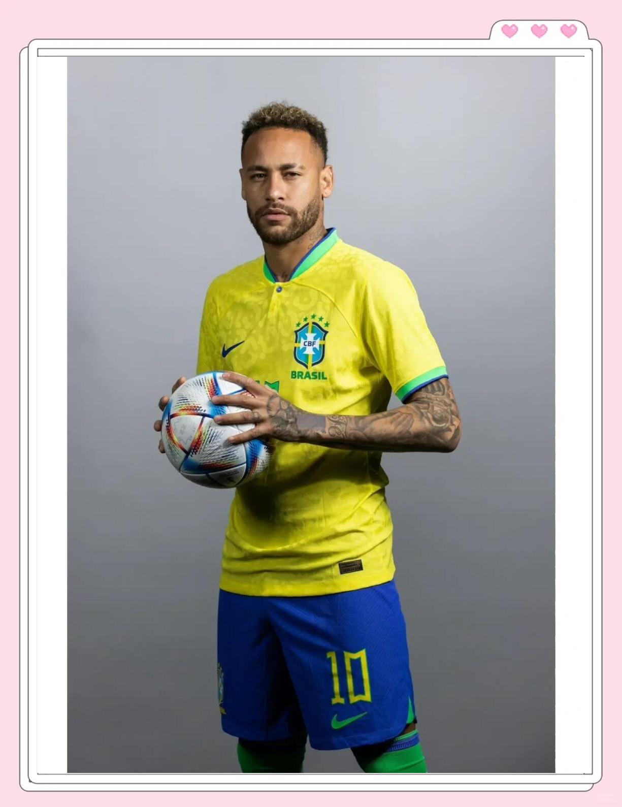 官方：伯恩茅斯续约17岁前锋乔尼·戴（伯恩茅斯官宣与17岁前锋乔尼·戴完成续约）