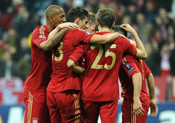 皇马客场3-0击败毕巴，阿诺德表现神勇但伤退，展现世界级水准，但伤病困扰持续。