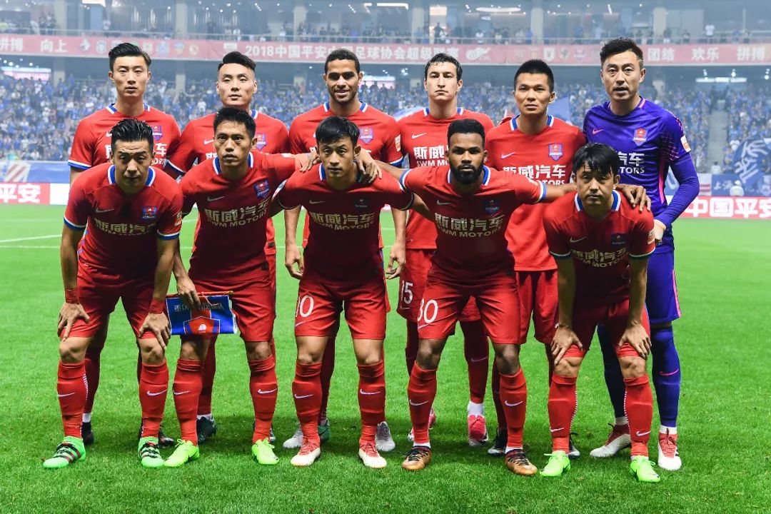 阿斯报：皇马希望与维尼修斯续约，双方正在努力达成最终协议