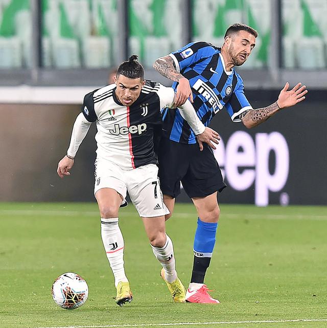 希勒：阿森纳将会打破英超单赛季最少失球纪录（希勒看好阿森纳刷新英超单季最少失球纪录）