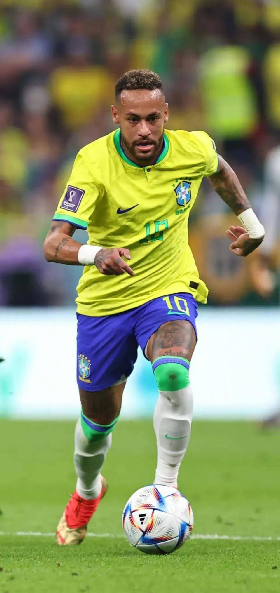 世体：费尔明今日训练后感觉良好，将入选对阵贝蒂斯名单