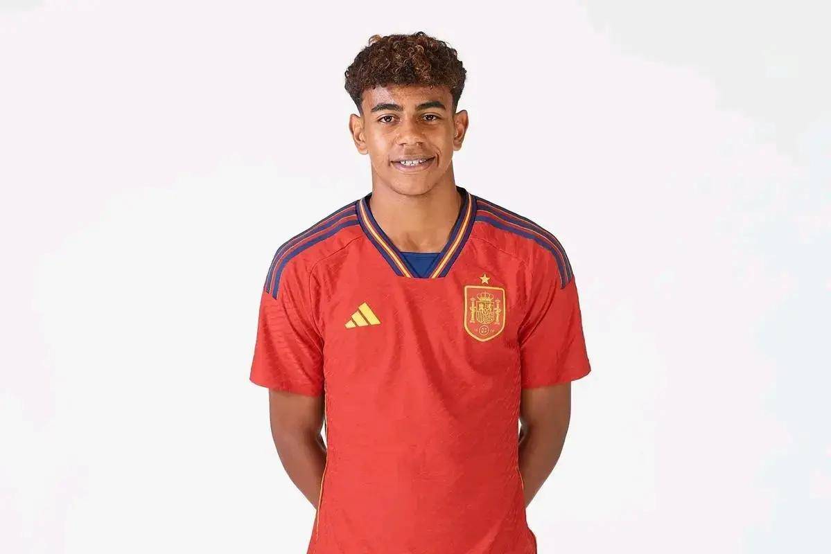 兰克尔-泽感谢李霄鹏：谢谢教练的信任，对你怀着最大的敬意