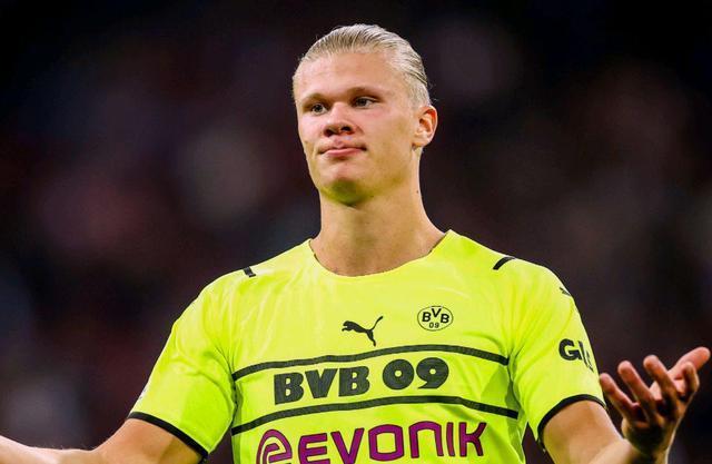 哈兰德百球：左脚71+右脚11，头球11个，其他部位1球